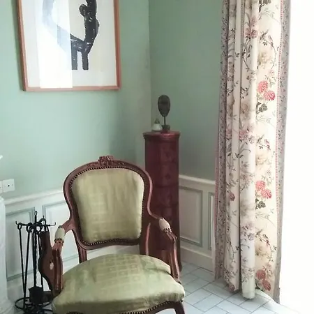 Bed & Breakfast La Maison D'isaphil